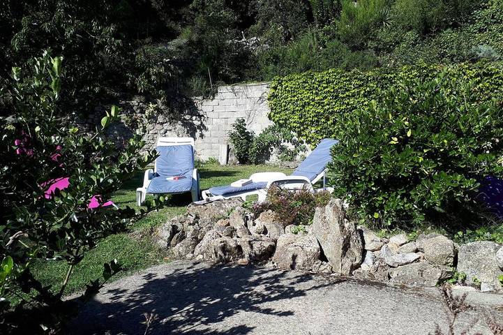 Chalet pour 6 personnes, avec jardin et terrasse