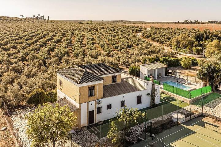 Casa de vacaciones para 11 personas, con jardín, Se admiten mascotas - 1