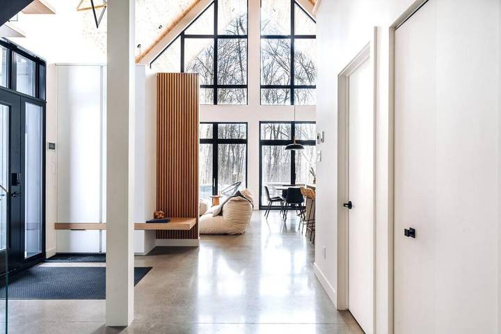 Gîte pour 8 personnes, avec jacuzzi et jardin, animaux acceptés dans Saint Donat De Montcalm - 2