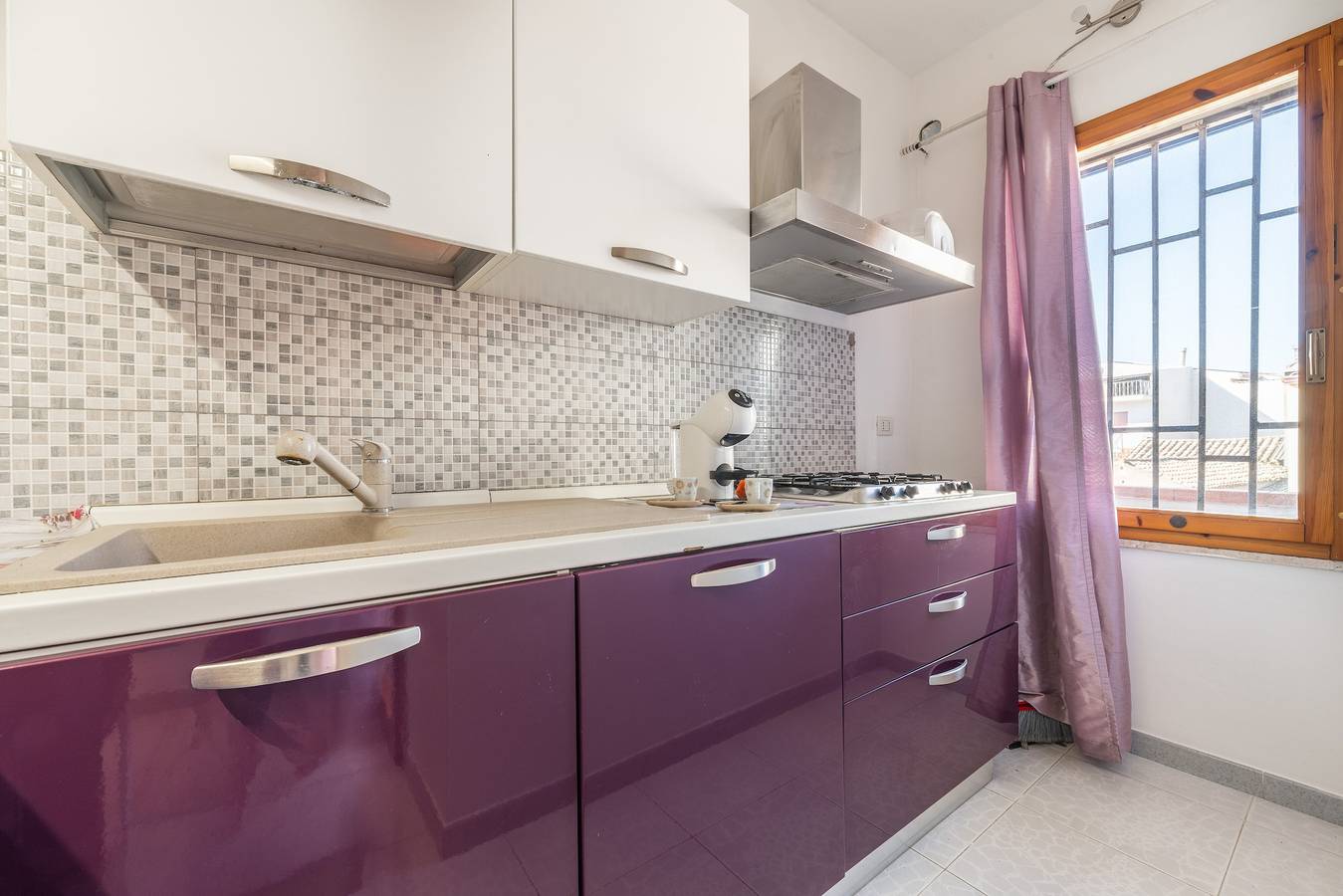 Apartamento entero, Piccola Casa Melis – Apartamento de 3 habitaciones in Capoterra, Provincia de Cagliari