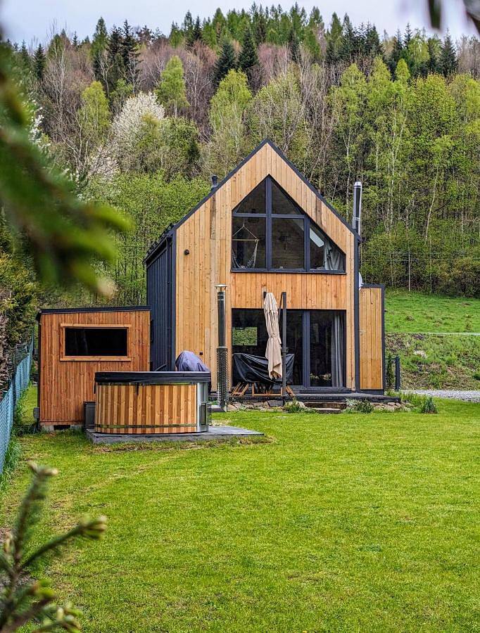 Dom dla 5 osób, z sauna i jacuzzi oraz ogród, Dla rodziny w Babiogórski Park Narodowy