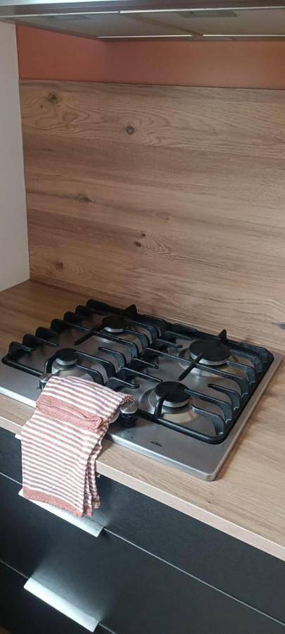 Gîte pour 8 personnes, avec vue et jardin à Compreignac - 4