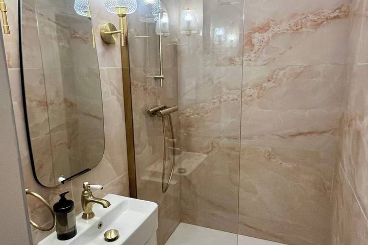 Appartement entier, Nuit Céleste | Studio élégant avec Parking | in Val de Morteau, Morteau