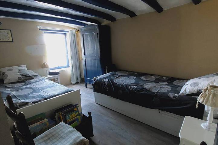 Location de vacances pour 6 personnes, avec jardin et jacuzzi à Crouzilles - 4