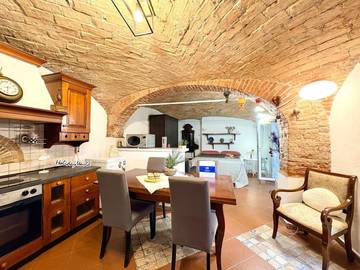 Ferienwohnung für 2 Personen, mit Garten, mit Haustier in Savona