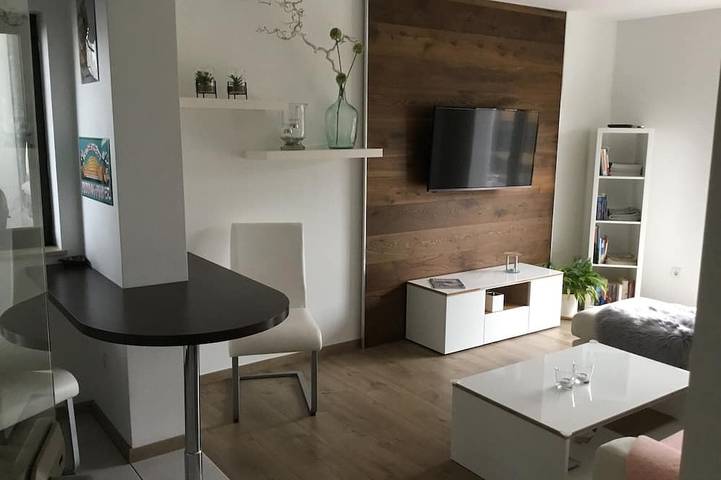 Ferienwohnung für 2 Personen, mit Terrasse und Garten