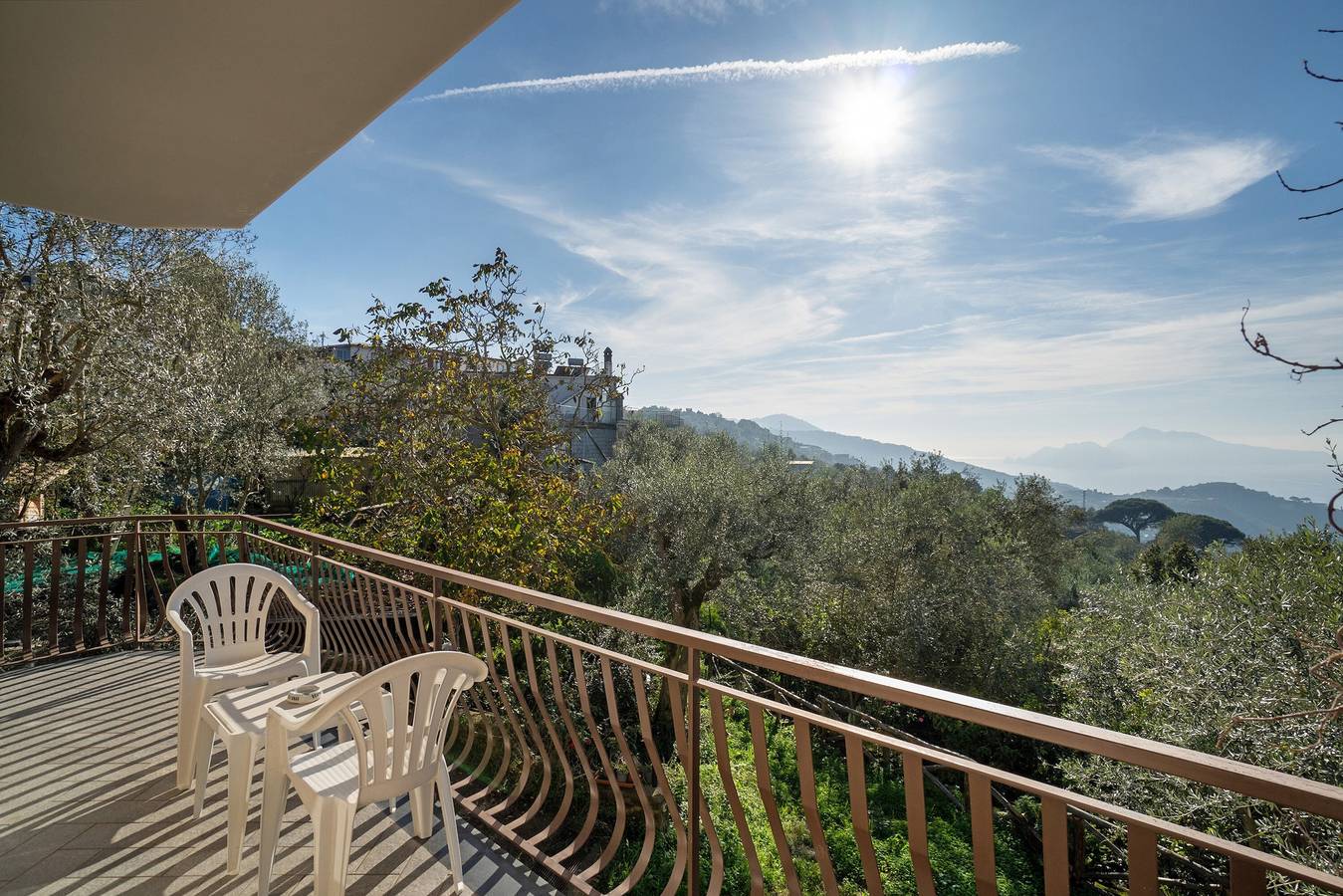 Ganze Wohnung, Ferienwohnung 'Relais Carmelina' mit Meerblick, Wi-Fi und Klimaanlage in Neapel Provinz