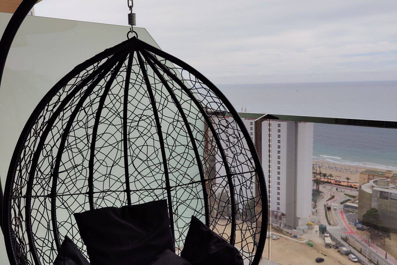 Ganze Wohnung, Sunset Waves sea & sky apartment in Benidorm, Costa Blanca