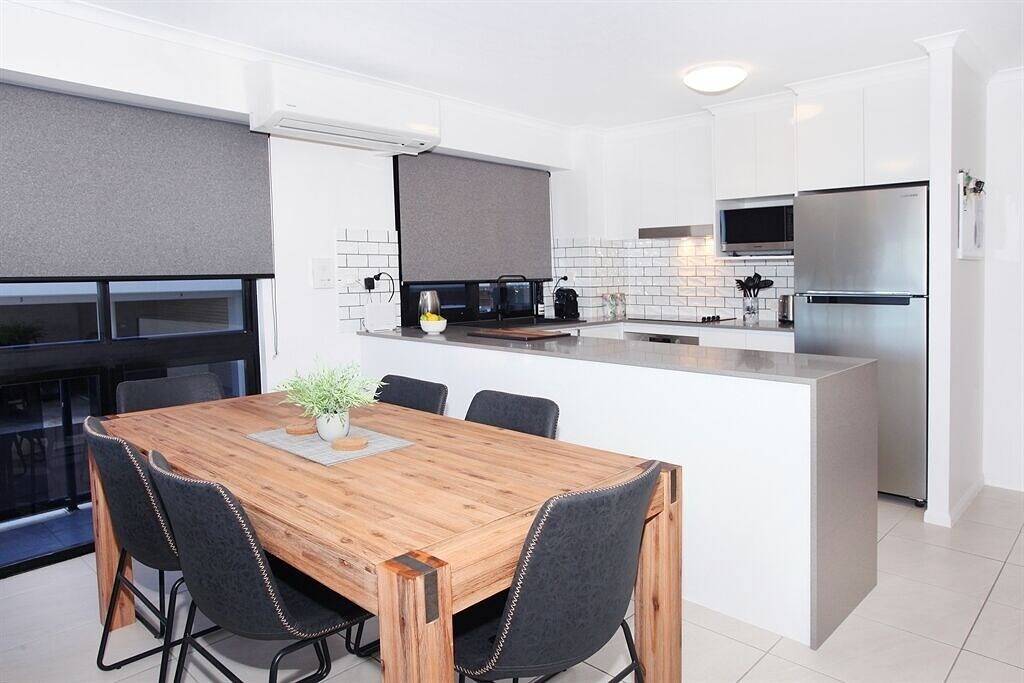 Ganze Wohnung, Unit 1 'Phoenix' /1736 David Low Way, Coolum Beach in Coolum Beach, Sunshine Coast