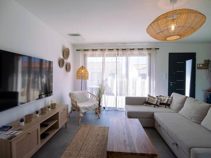 Gîte pour 12 personnes, avec jardin et terrasse à L'Île-d'Olonne - 3