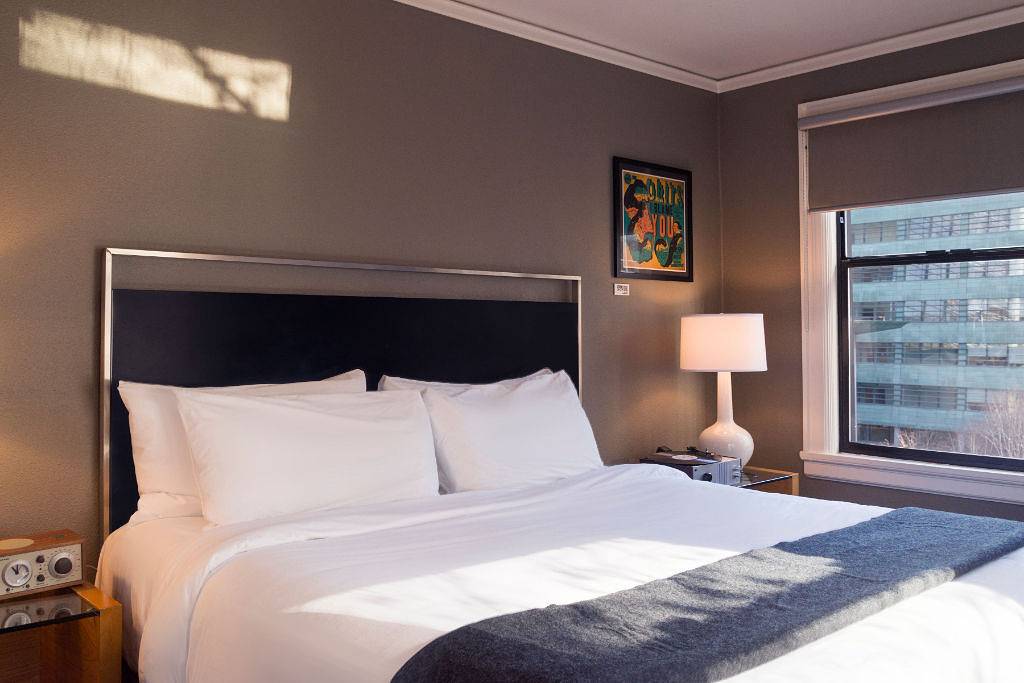 Hotel for 2 Guests in Seattle, Puget Sound