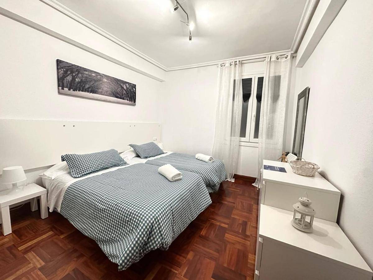 Appartement entier, Zarautz Centro Garaje-Parking-Free in Zarautz, Côte Basque (Espagne)
