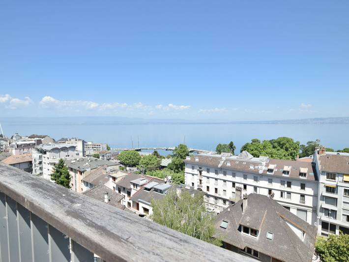 Appartement entier, Duplex moderne, vue panoramique - 6 pers. in Évian-les-Bains, Région de Thonon-les-Bains