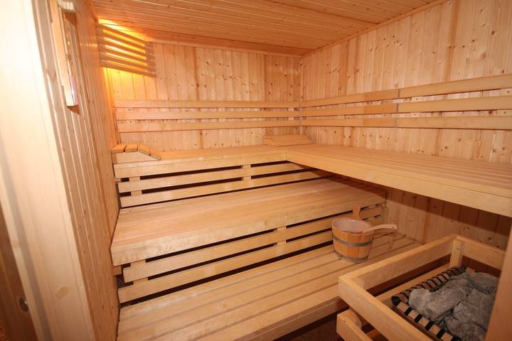 Finca für 14 Personen, mit Sauna und Whirlpool sowie Garten in Frankreich - 4