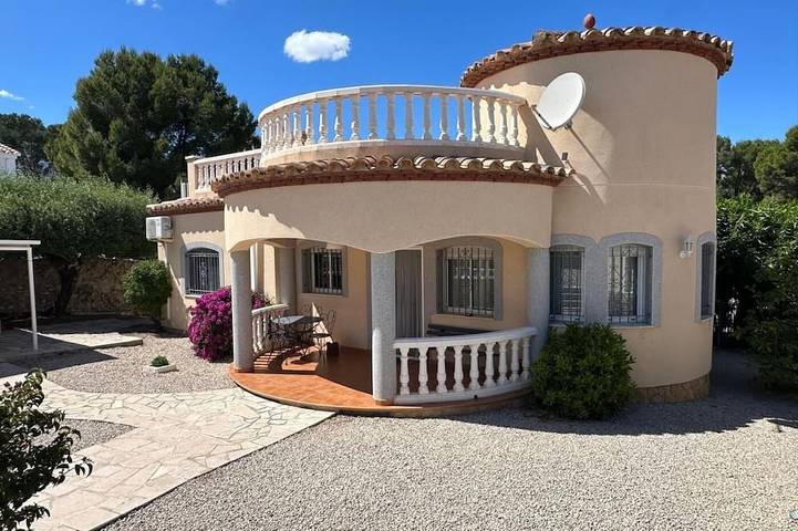 Chalet pour 6 personnes, avec jardin à L'Ametlla de Mar