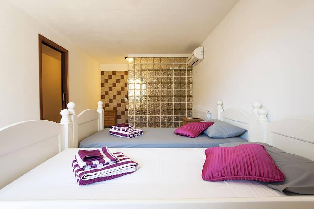 Villa Santa Pazienza in Genna Spina, Castiadas