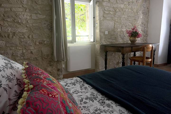 Location de vacances pour 5 personnes, avec terrasse à Saint-Privat-de-Champclos - 2