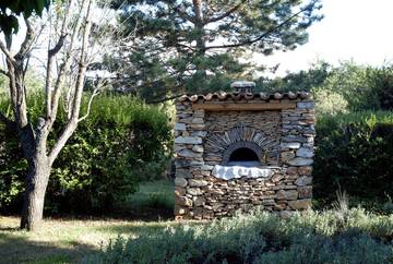 Chambre D’hôte pour 3 Personnes dans Ginasservis, Parc naturel régional du Verdon, Photo 4