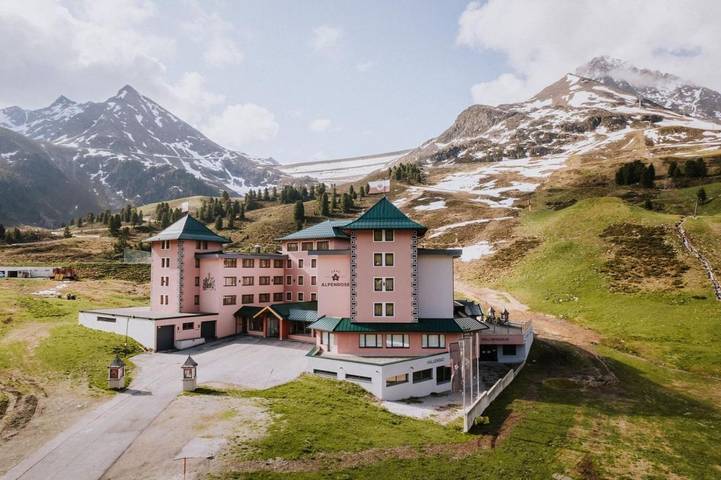 Hotel für 2 Personen, mit Pool und Terrasse sowie Sauna und Ausblick in Kühtai