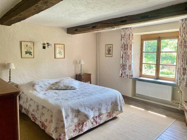 Location de vacances pour 2 personnes, avec vue et jardin dans Resteigne - 2