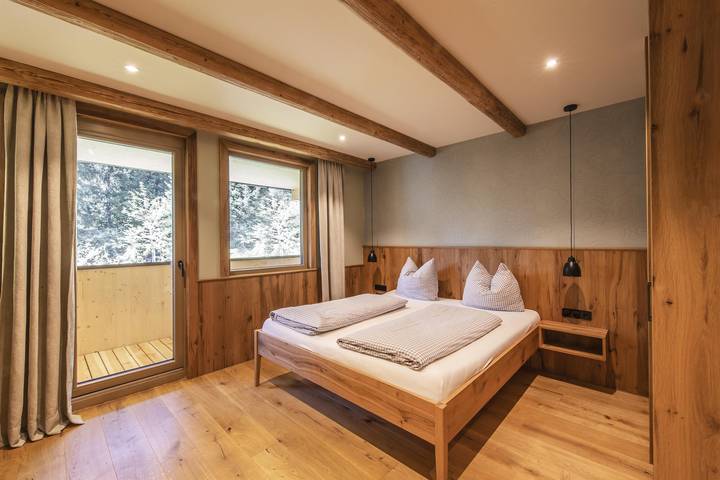 Hütte für 2 Personen, mit Ausblick und Sauna sowie Pool und Garten, kinderfreundlich am Arlberg - 4