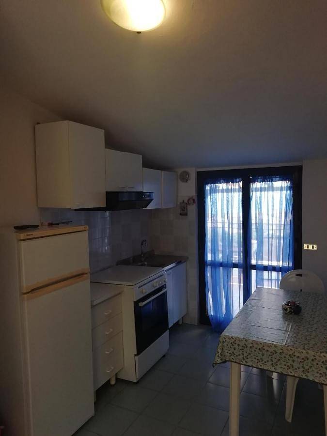 Location de vacances pour 4 personnes, avec terrasse ainsi que vue et jardin, animaux acceptés dans Marina di Camerota - 3