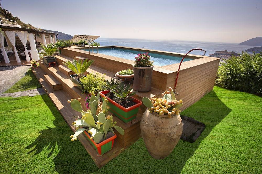 Stunning, elegant villa in Lipari in Lipari