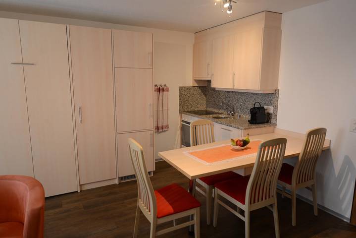 Gîte pour 4 personnes, avec balcon, adapté aux familles à Saas-Fee - 4