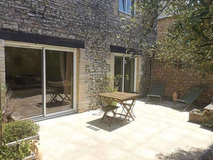 Gîte pour 2 personnes, avec piscine ainsi que terrasse et jardin à Meuvaines - 3