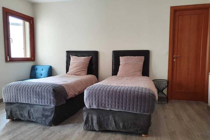 Villa pour 11 personnes, avec terrasse à Beausoleil - 3