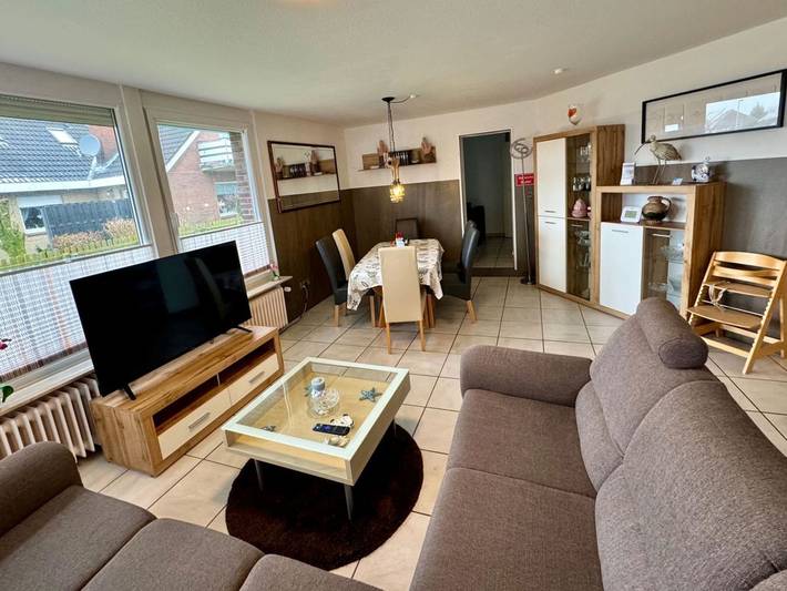 Ferienwohnung für 9 Personen, mit Terrasse und Garten in Carolinensiel - 2