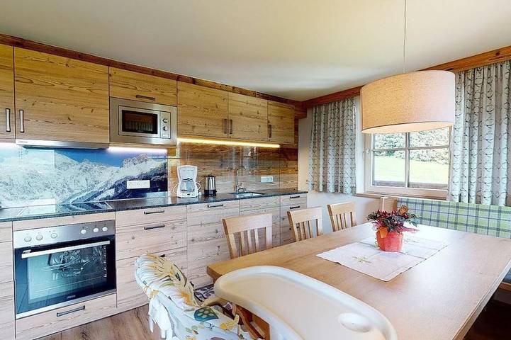 Landhaus für 6 Personen, mit Sauna und Garten in Leogang - 2