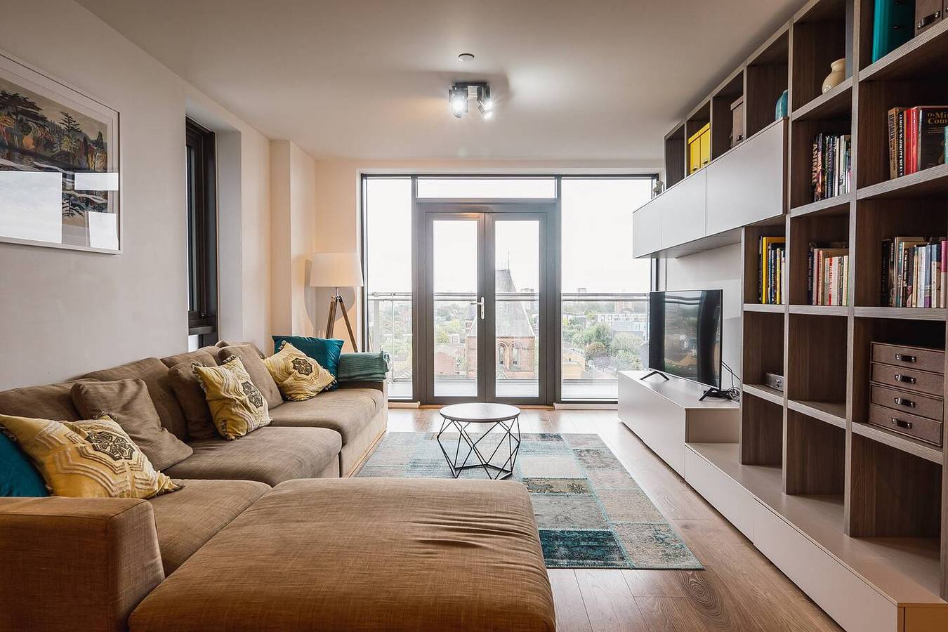 Ganze Wohnung, 3 Bed 2 Bath with Stunning Views from the 8th Fl - Pass the Keys in Hackney, London