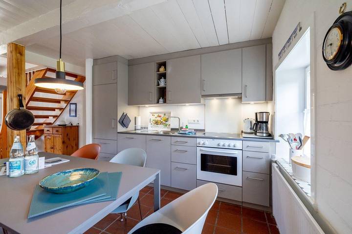 Ferienhaus für 5 Personen, mit Terrasse und Garten in Midlum - 4