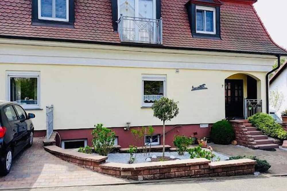 Ganze Wohnung, Ferienwohnung/App. für 2 Gäste mit 40m² in Geisenheim in Stephanshausen, Geisenheim