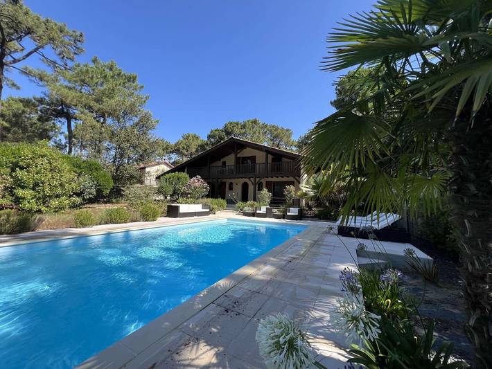 Appartement de vacances pour 12 personnes, avec piscine