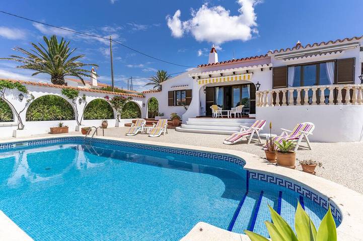 Maison de vacances pour 6 personnes, avec jardin et balcon à Cala en Porter