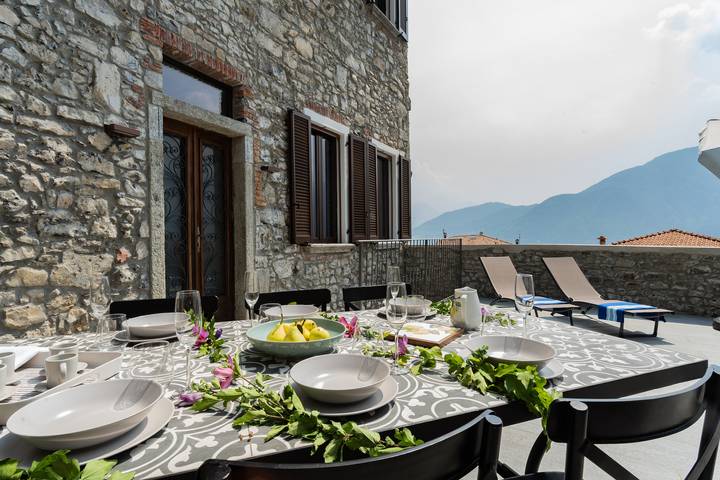 Villa per 8 persone, con Terrazza e Vista lago nonché Panorama a Tremezzina
