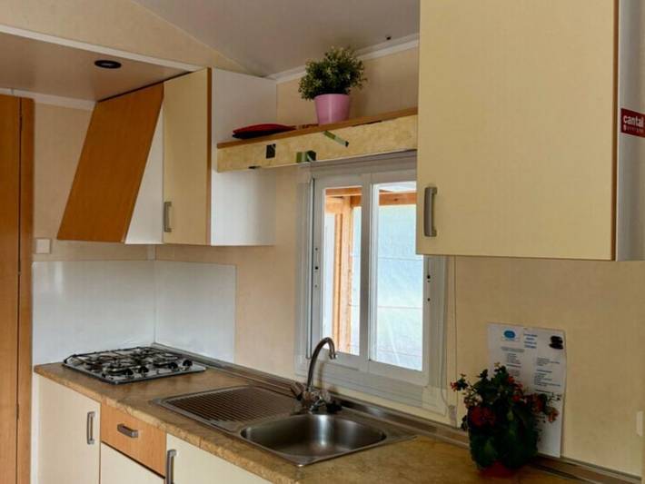 Camping pour 4 personnes, avec bassin pour enfant en Auvergne - 3