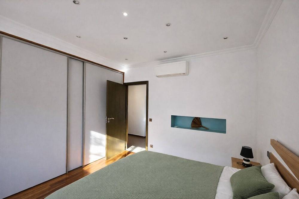 Villa Topázio - Private Pool, Sea views, Airco in São Brás de Alportel, Faro Distrikt