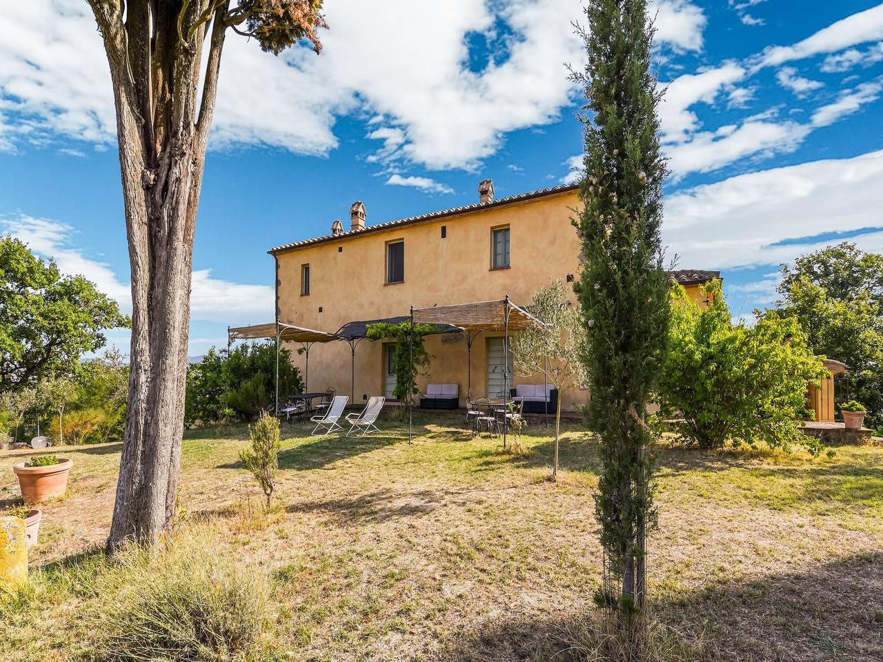 Moderna casa vacanze a Celle Sul Rigo con piscina in San Casciano dei Bagni, Siena e dintorni
