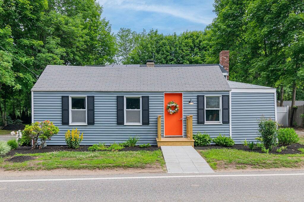 Perfect Private Scituate Getaway Near The Beach! in Scituate, Massachusetts