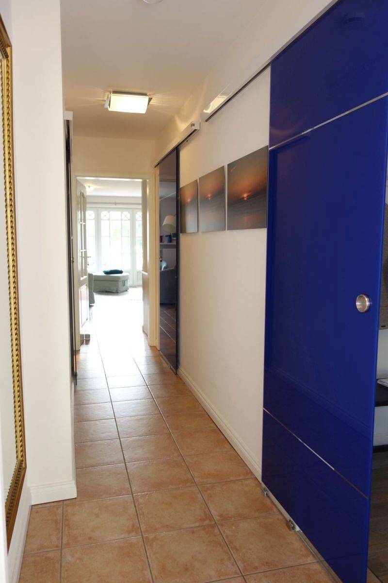 Ganze Wohnung, Gemütliches Apartment mit Parkplatz, TV, Geschirrspüler und Balkon - 2km zum Strand in Wyk auf Föhr (Stadt), Wyk auf Föhr