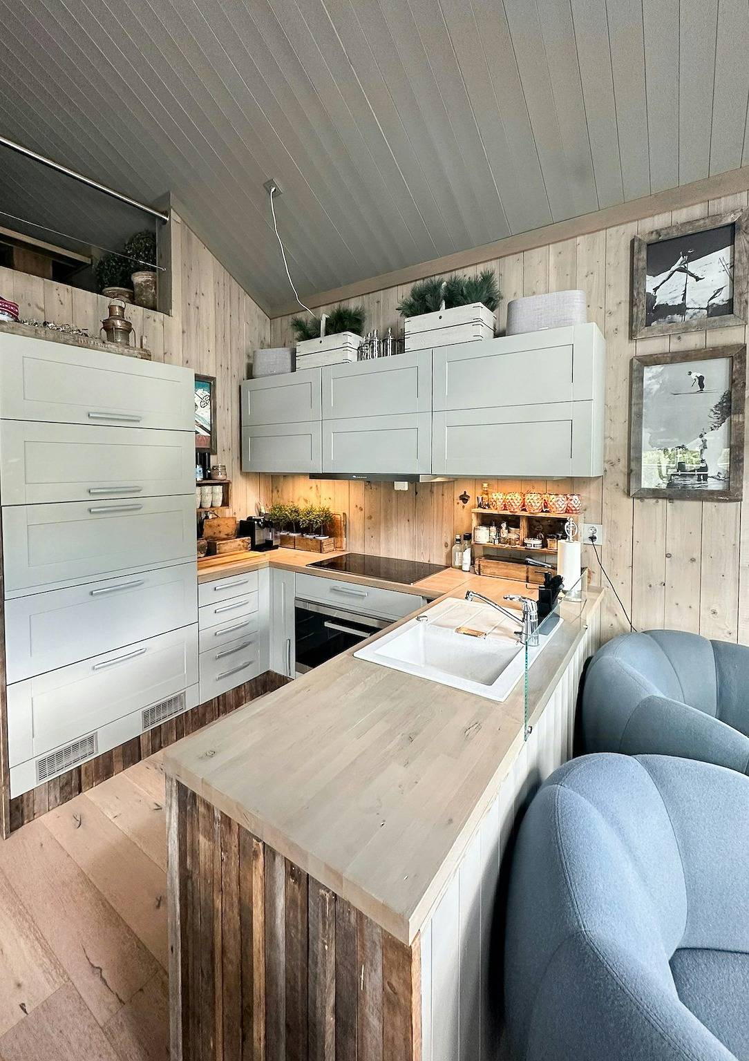 Moderne Berghütte am Golfplatz Nesfjellet in Nesbyen