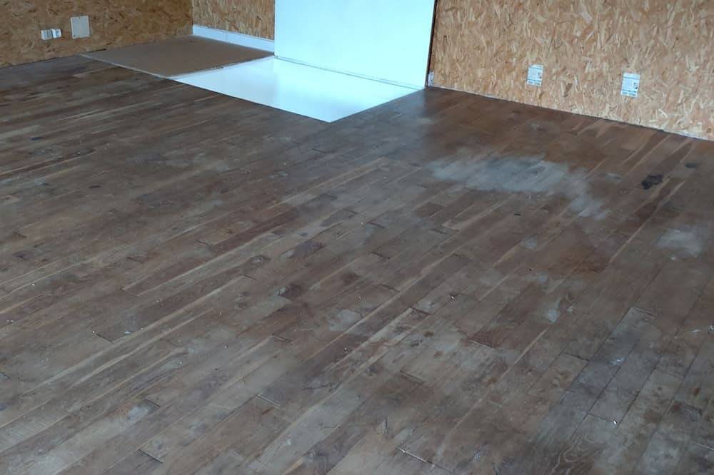 Ne loue plus in Billiers, Côte des Mégalithes