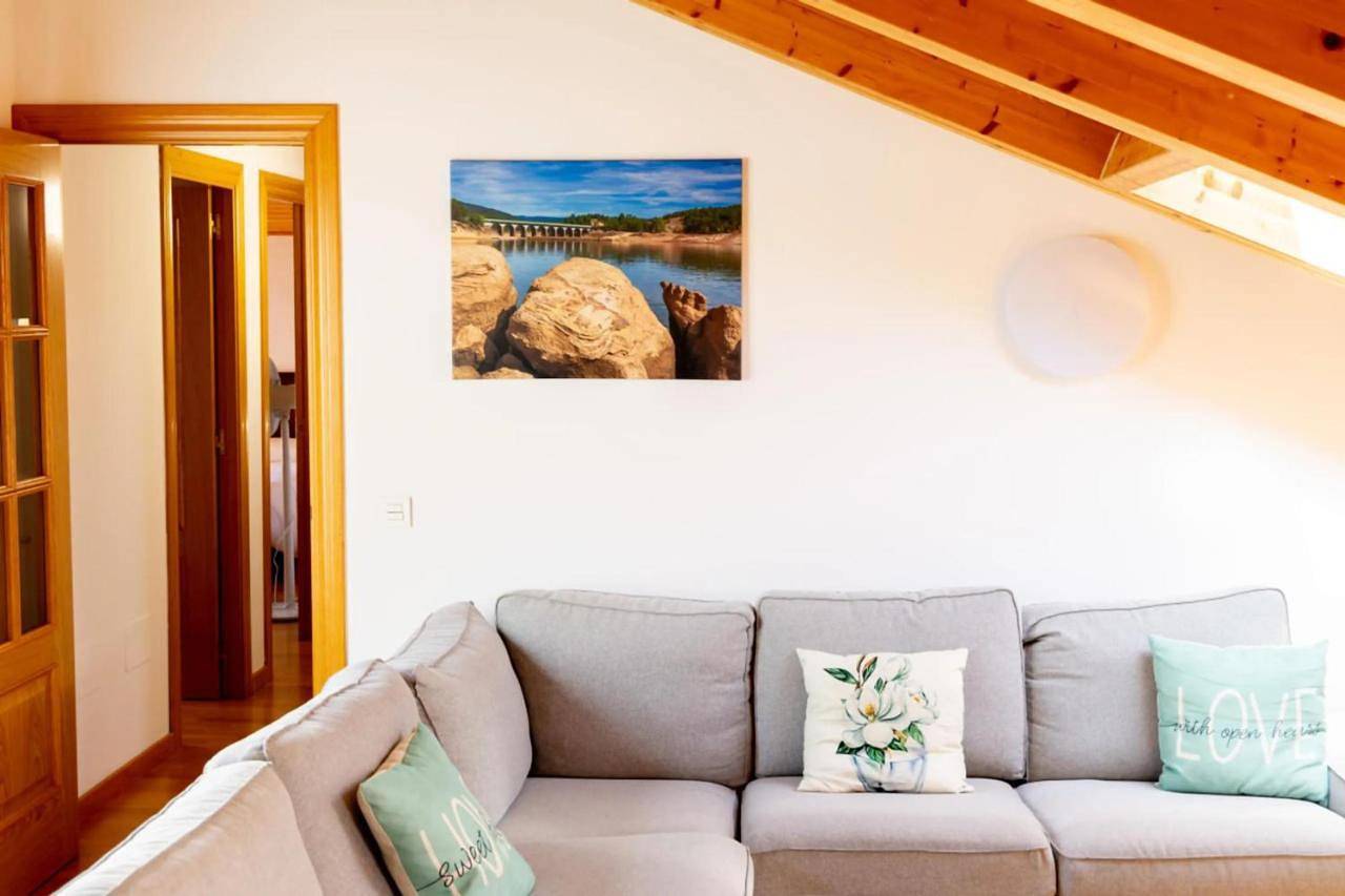 Apartamento entero, Renovado - Ático Plaza Herradores, céntrico y wifi in Soria, Provincia de Soria