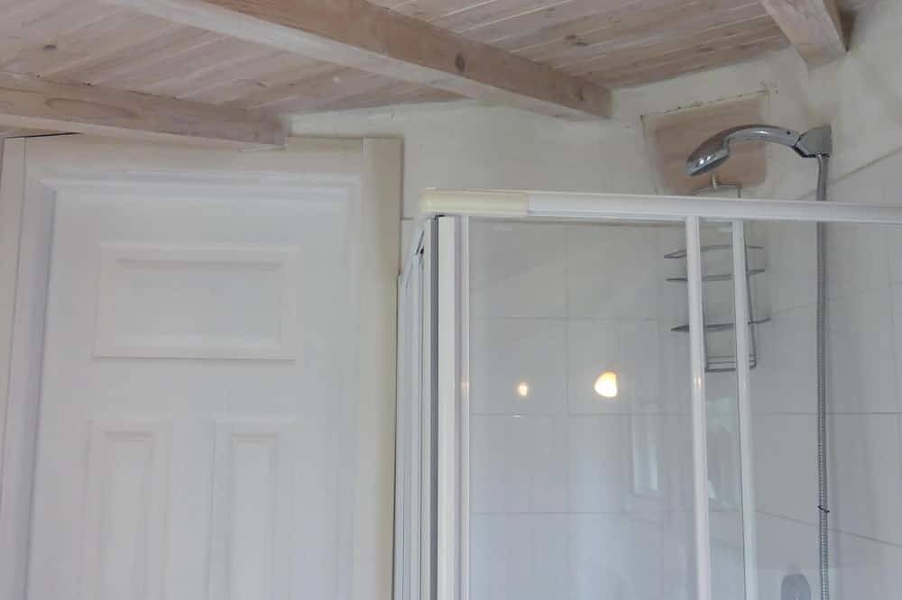 Ein freistehendes Künstlerhaus mitten im Olivenhain, Citra in Prelà Castello, Vasia