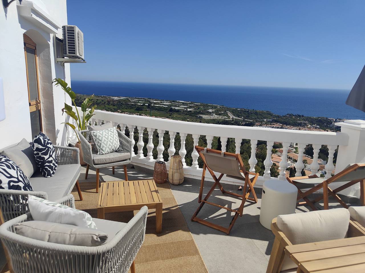 Entire apartment, Ap417 Los Mandarinos in Nerja, Costa del Sol