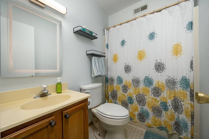 Vacation rental for 5 people, with balcony and pool in Worcester County