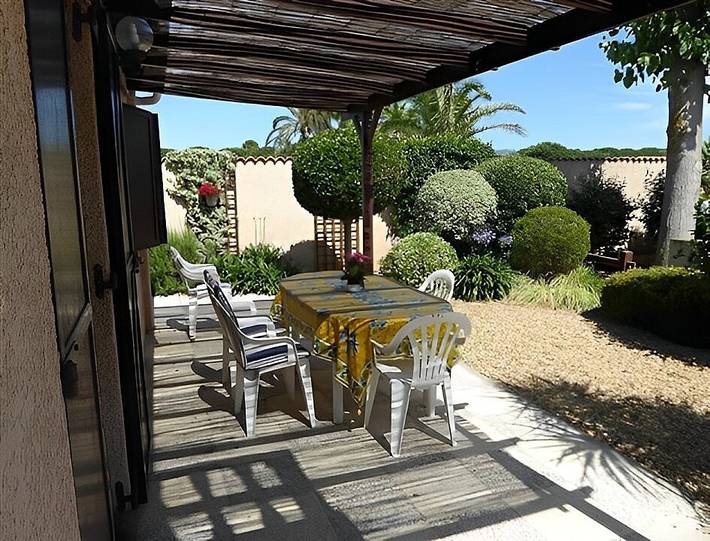 Location de vacances pour 7 personnes, avec jacuzzi et piscine ainsi que jardin et balcon dans Portiragnes Plage - 4